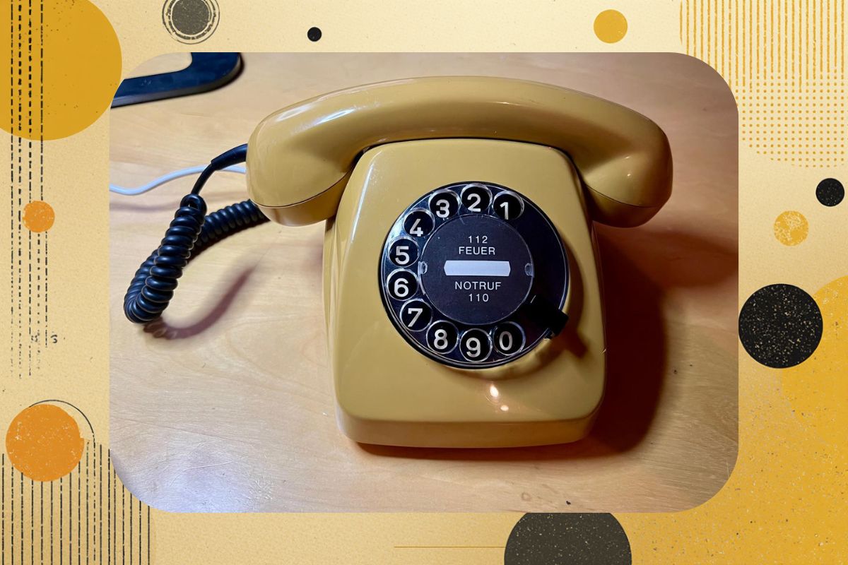 Wählscheibentelefon mit KI